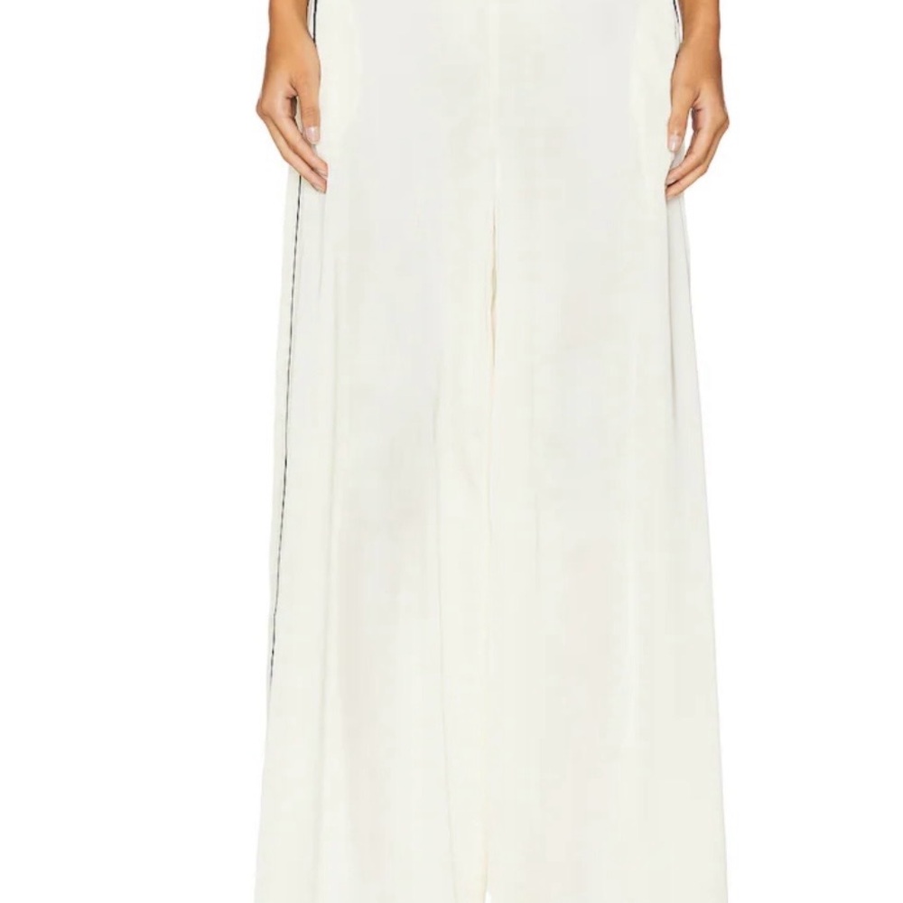 Lioness Leisure Pant in Ivory
